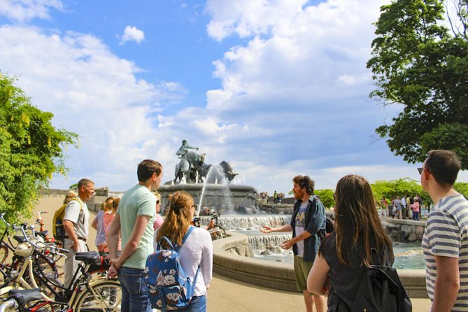 3-hour Copenhagen City Highlights Bike Tour - Starting at Nyhavn and crossing the harbor