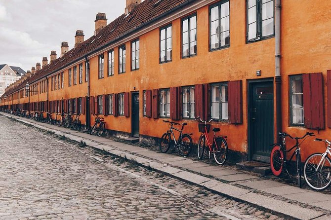 3-Hour Private Copenhagen Tour - Christiansborg connects royal power and modern democracy