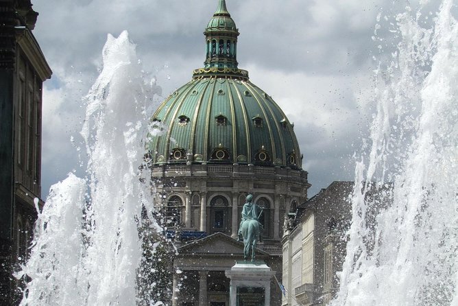 3h Private walking tour, Copenhagen - Strøget, from budget chains to high-end stores