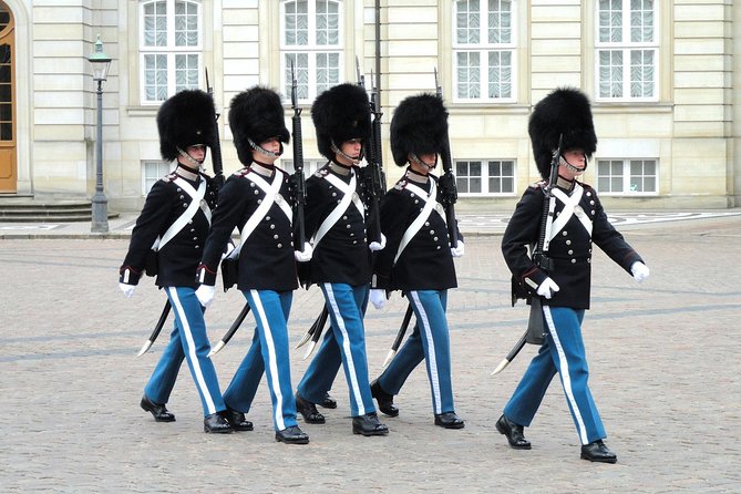 3h walking tour, small group max 10 people Copenhagen - Amagertorv and Copenhagen’s medieval center