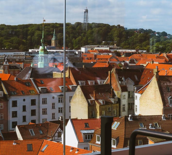 Aalborg: Express Walk with a Local in 60 minutes - Budolfi Church and Aalborg’s defining center