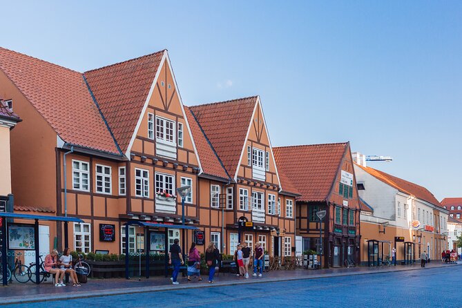Aalborg Historical Treasures: A Walking Tour - KUNSTEN and Aalborg’s modern side