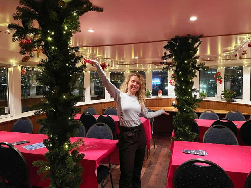 Aarhus: Christmas Harbour Cruise with Local Guide - Key points to know before sailing