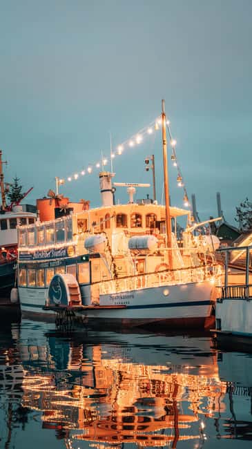 Aarhus: Guided Harbor Cruise with Iconic Landmarks & Aarhus - What a 70-minute cruise can and cannot do