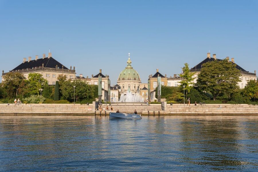 Copenhagen: 1, 2 or 3-Hour Boat Rental (No License Required) - Weather, comfort, and the backup plan