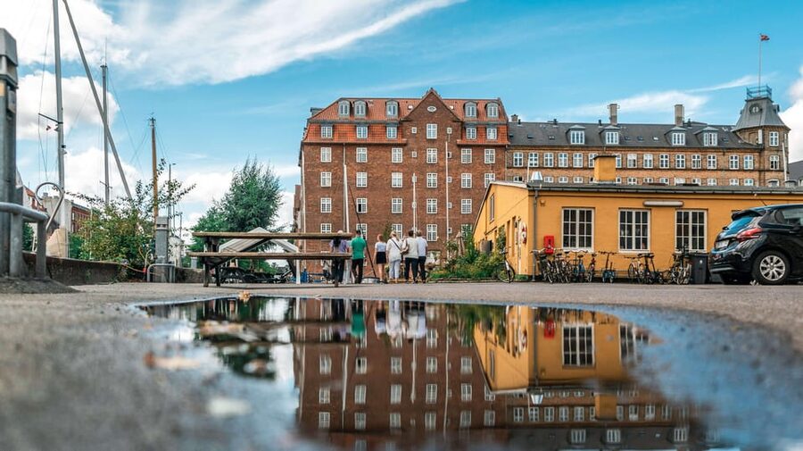 Copenhagen: 1.5-hour Private Walking Tour of Christianshavn - Pace, shoes, and weather