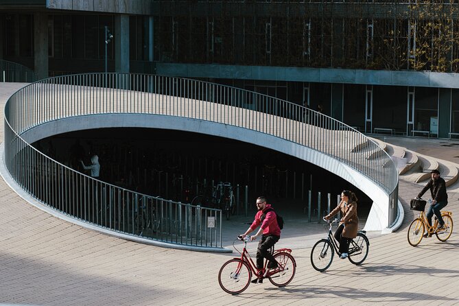 Copenhagen Architecture and Sustainability Tour with local Guide - Why this bicycle tour gives you a different Copenhagen