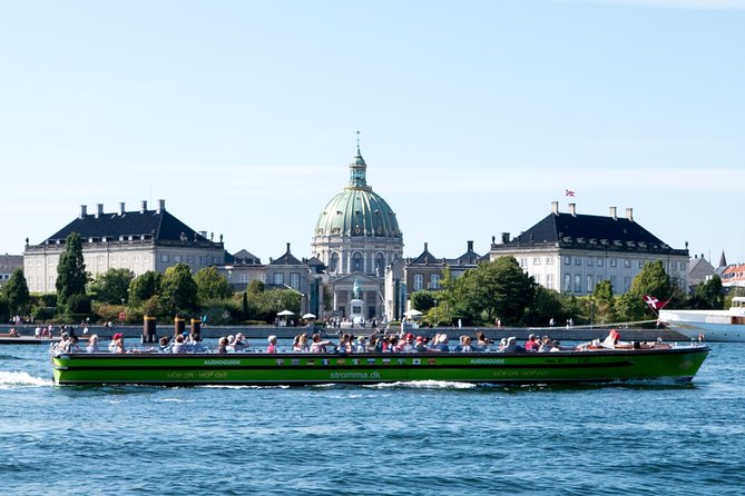 Copenhagen Bus and Boat ticket, Valid 48 Hours - What the bus commentary is really like
