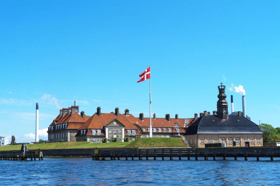 Copenhagen: Canal Boat Cruise & Old Town/Nyhavn Walking Tour - Practical Details Before You Book
