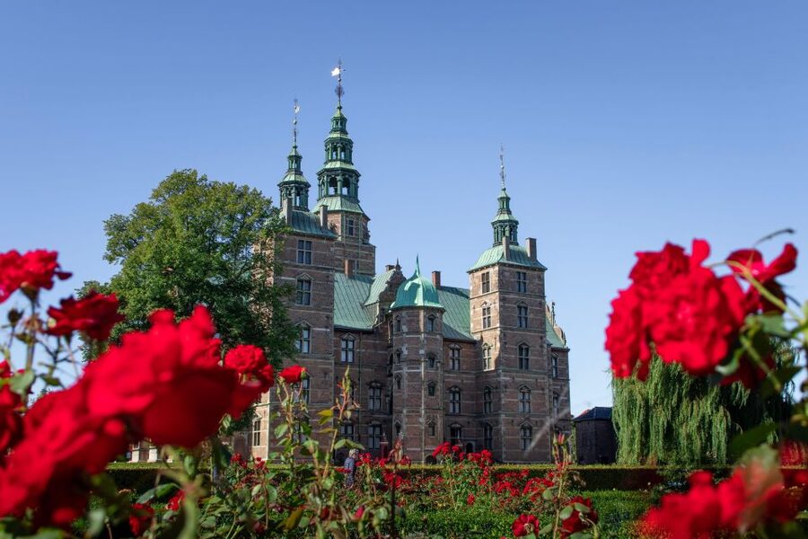 Copenhagen: Guided City Highlights Tour - Amagertorv and the old city center