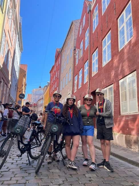 Copenhagen: Guided E-Bike Tour - Family arrangements for children