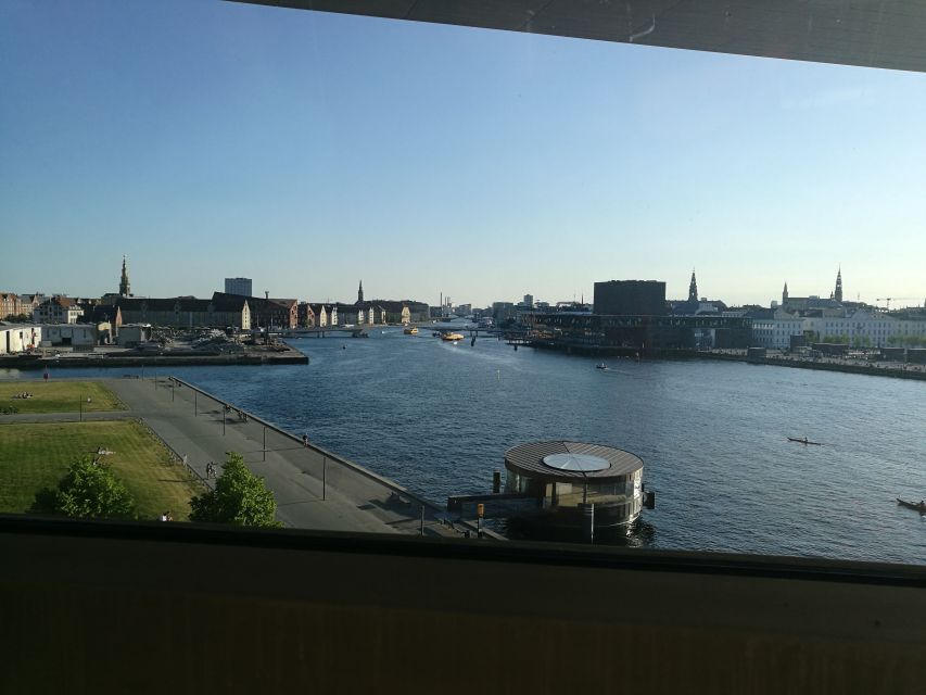 Copenhagen: Guided Walking Tour - City Hall, Ny Torv, and Gammel Torv