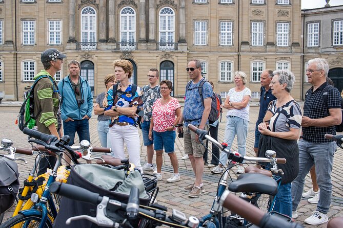 Copenhagen Highlights 3 Hour Bike Tour with local Guide - Rosenborg and the Round Tower finish in the old center