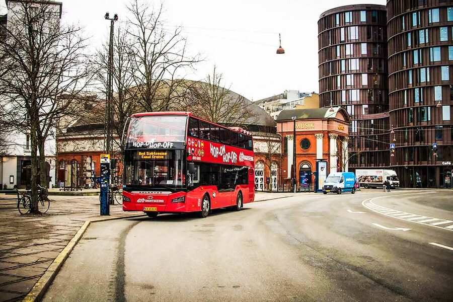 Copenhagen: Hop-On Hop-Off Bus Tour with Boat Tour Option - A smart first look at Copenhagen
