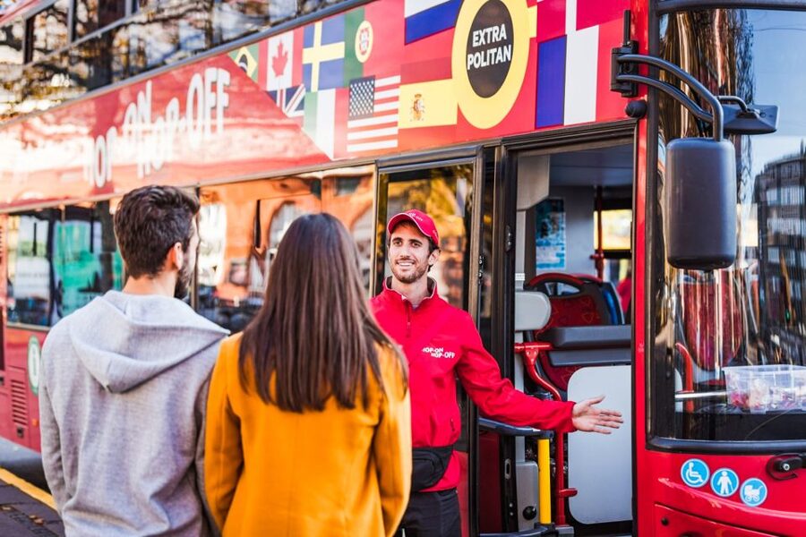 Copenhagen: Hop-On Hop-Off Bus Tour with Boat Tour Option - The canal cruise from Nyhavn