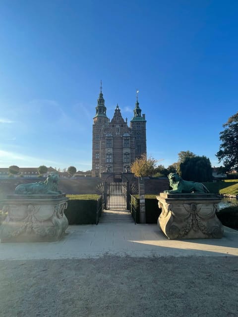Copenhagen: King's Garden Outdoor Escape Room Game - The puzzles, from easy clues to phone games