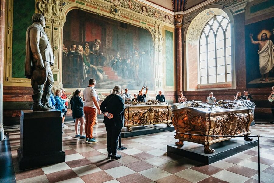 Copenhagen: Kronborg, Frederiksborg Castle and Roskilde Tour - Is the $205 price good value?
