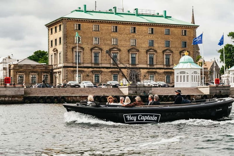 Copenhagen: Old Canals and Hidden Gems Social Boat Tour - Why this boat trip feels different