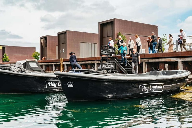 Copenhagen: Old Canals and Hidden Gems Social Boat Tour - Returning through the old city canals