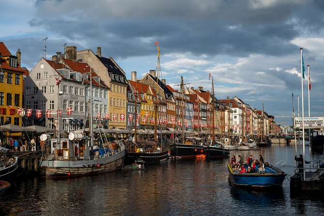 Copenhagen Photography Masterclass - Private Photography Lesson - Rosenborg Castle and the challenge of strong architecture