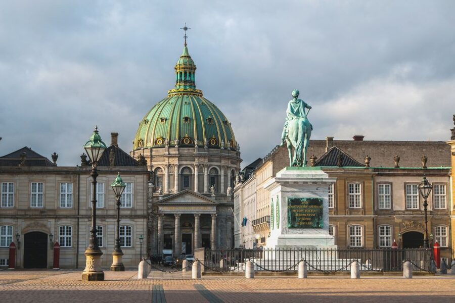 Copenhagen: Private Full-Day City Tour with Lunch Option - Rosenborg Castle and the royal gardens