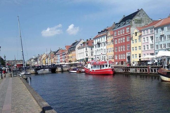 Copenhagen Private Guided tour by Car with Tailorable Itinerary - Rosenborg Castle and the final historic sights