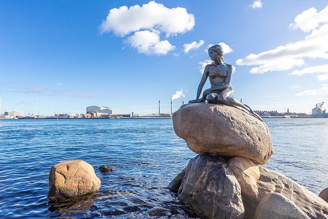 Copenhagen: Private Walking Tour - Starting beside Bishop Absalon at Højbro Plads