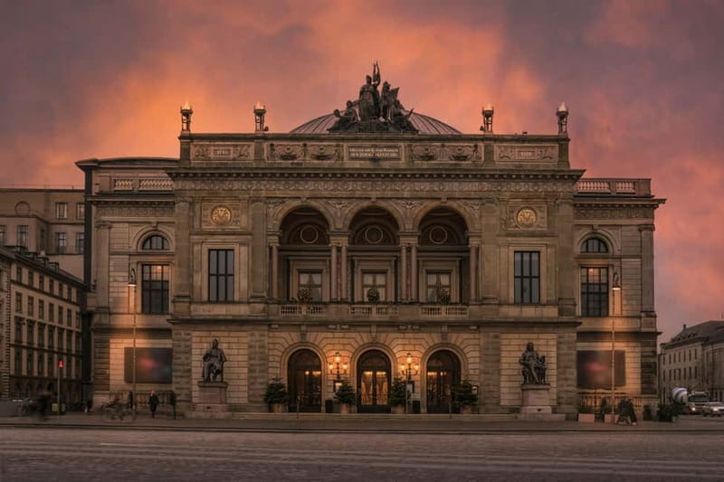 Copenhagen: The Royal Danish Theatre Guided Tour - Ballet, opera, and theater in one building