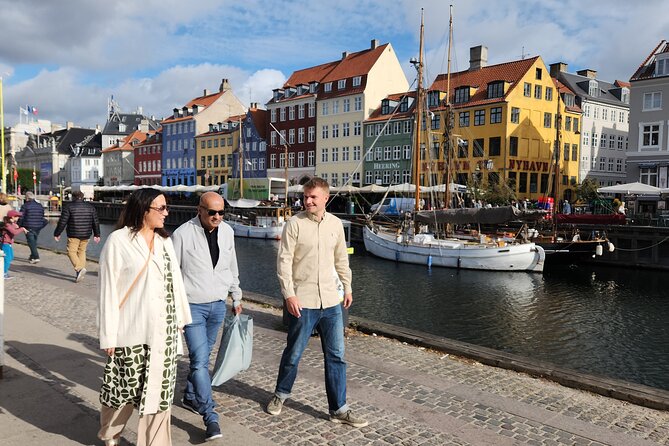 Cph Contast walk with Coffee, Cake & Culture - Our Saviour’s Church and the story in its spiral tower