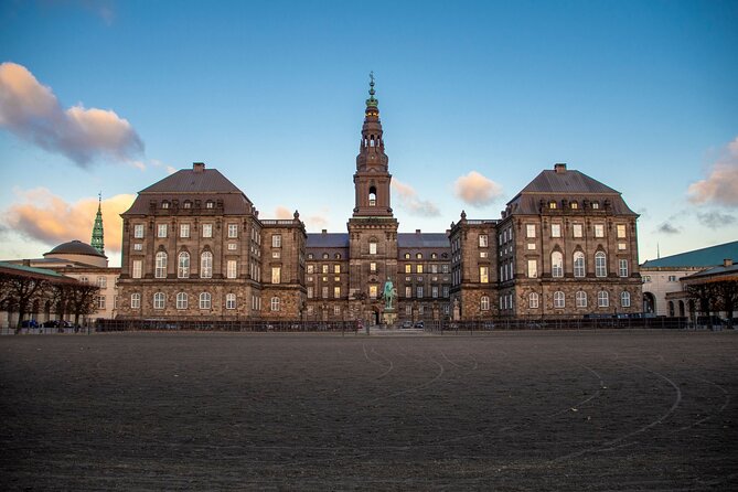 Deluxe Copenhagen Shore Excursion from Cruise Ship Port - Seeing Copenhagen from the coach