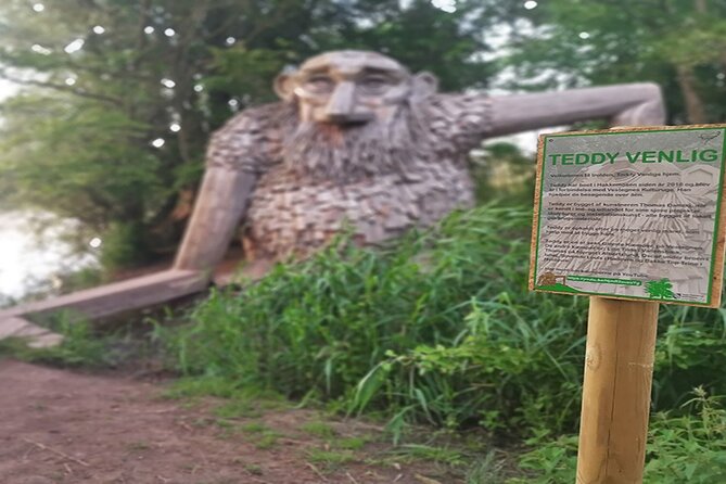 E-biking Northern Forgotten Giants' s Adventure - Sleeping Louis begins the sculpture hunt