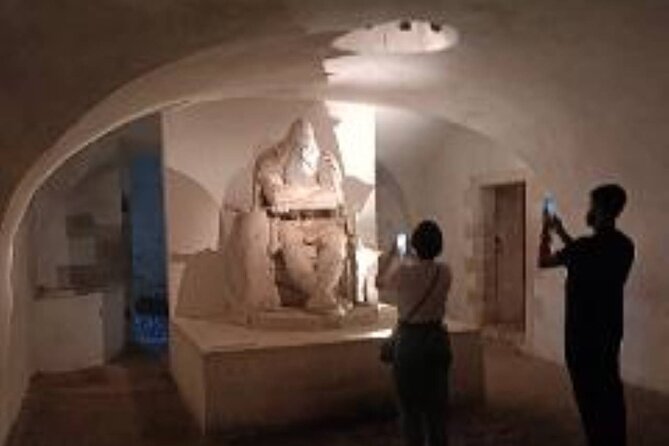 Easy Tour; Kronborg Castle and Frederiksborg Palace - Guide style and group atmosphere