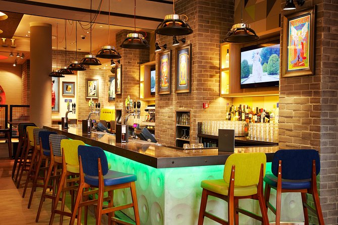 Hard Rock Cafe Copenhagen with Set Menu for Lunch or Dinner - Food quality and service: the important trade-off