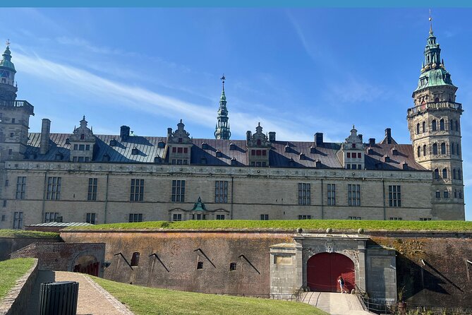 Helsingør Castle and Historic City Self-Guided Walking Tour - Key points to know before you go
