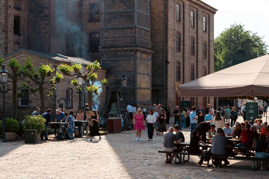 Home of Carlsberg Entry Ticket + Exploring Carlsberg Tour - Who will enjoy Home of Carlsberg most?