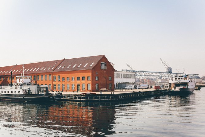 Hygge Walk in Copenhagen with a Local - The Black Diamond and an alternative mermaid