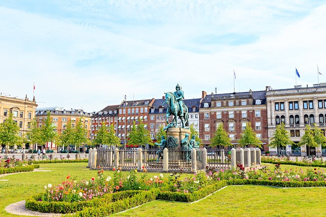 Jewish Walking Tour of Copenhagen and Danish Jewish Museum - Nyhavn gives the tour a strong first chapter