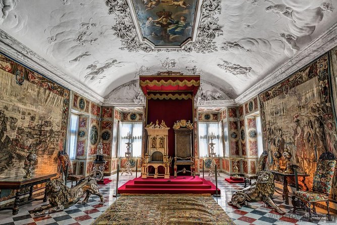 Private Copenhagen City Tour with Rosenborg Castle - What the Private Vehicle Changes