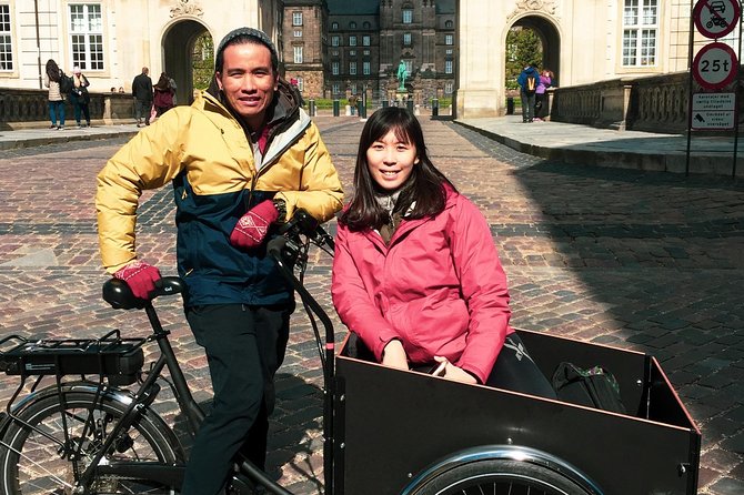 Private Copenhagen Family Cargo Bike Tour – Winter Adventure - Amalienborg Square and the royal family’s home