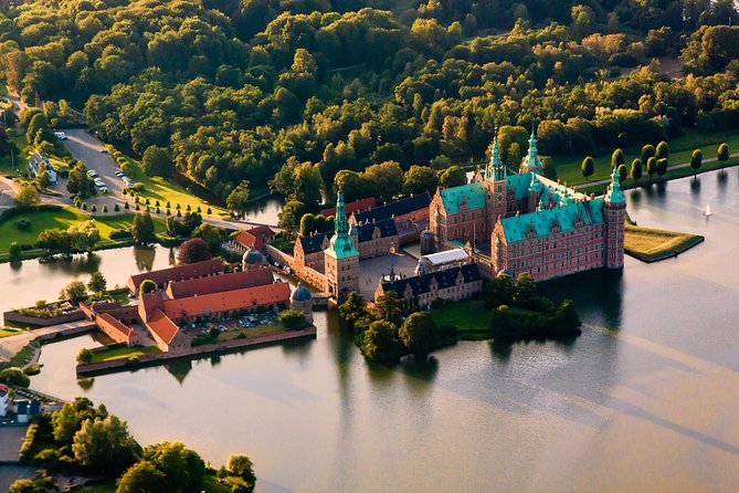 Private Tour to Frederiksborg Castle - The ride from Copenhagen to Hillerød