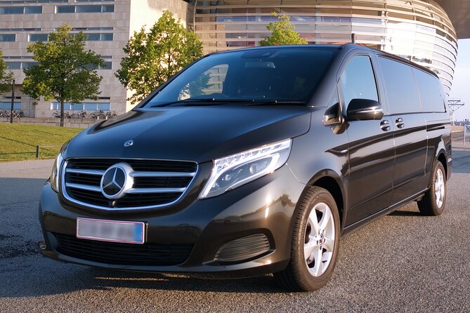 Private transfer Copenhagen airport, Port to or from the city - A practical ride between three key Copenhagen points