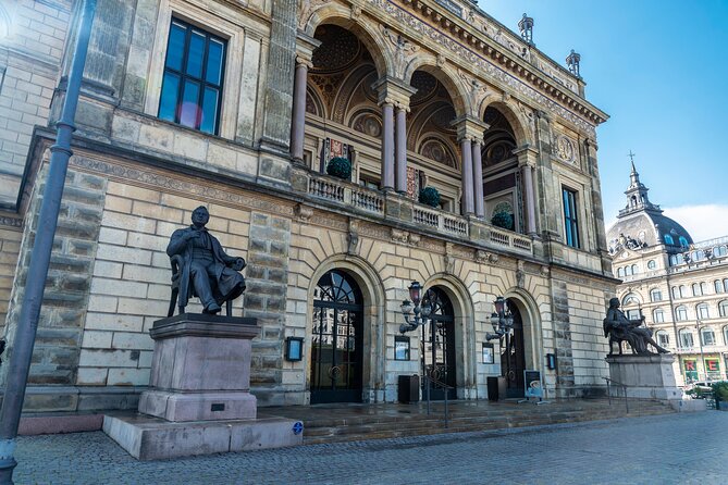 Self-Guided Tour of Hans Christian Andersen's Copenhagen - Amalienborg and Andersen’s royal connections