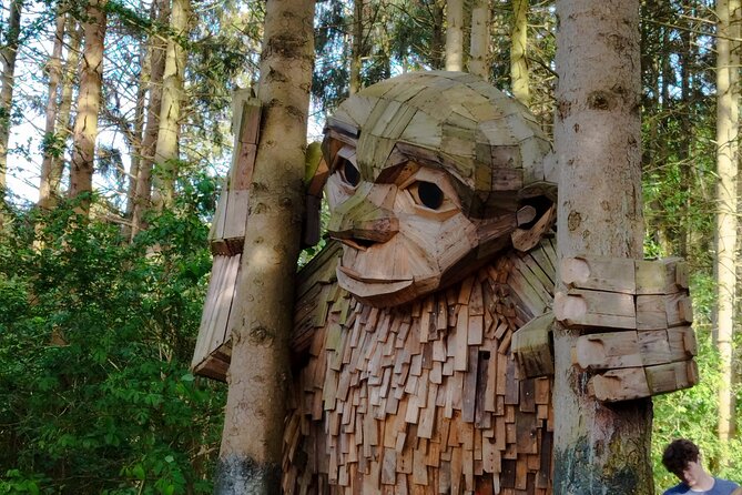 The Six Forgotten Giants Trolls Hunt with Minibus - Six trolls, six different outdoor settings
